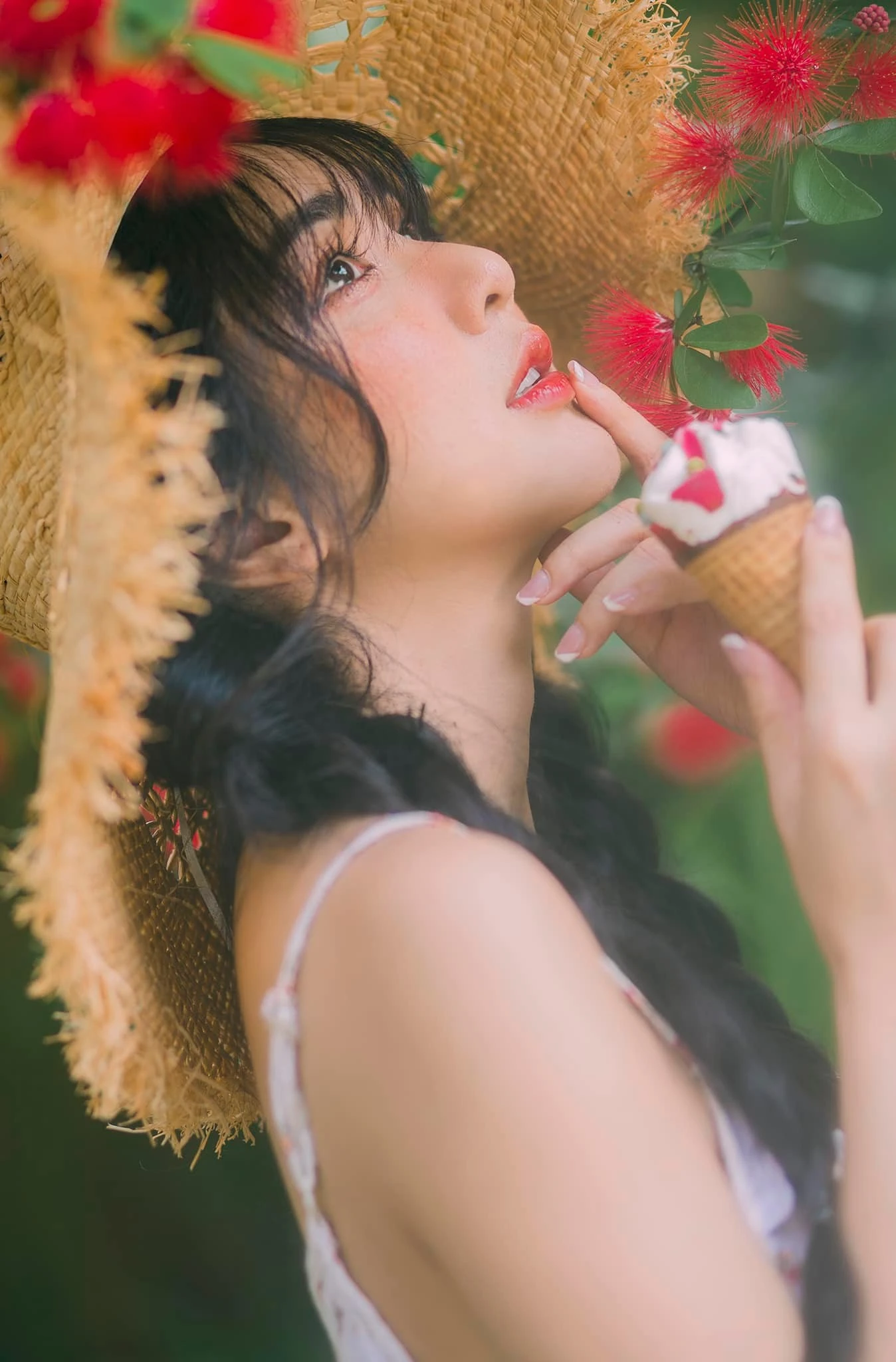 ho-thi-thuy-linh- 1 ho-thi-thuy-linh- 1